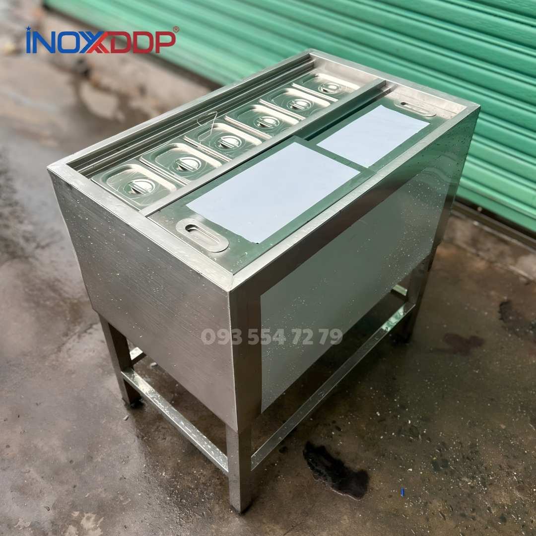 Thùng đá inox 304 có 6 khay topping, khung chân bánh xe đẩy linh hoạt, INOXDDP